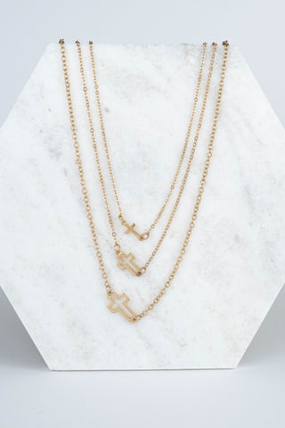 Fabia Necklace in Gold