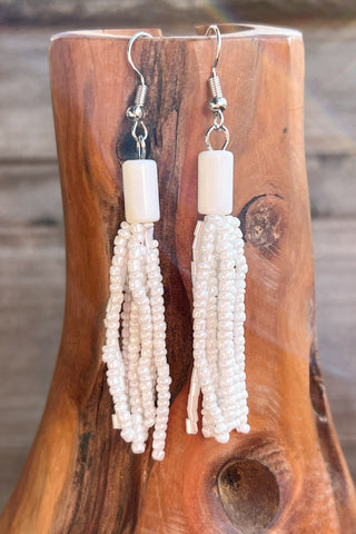 Lyric Earrings Off White