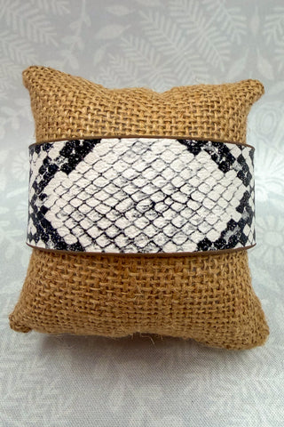 Dory Bracelet - Black/White